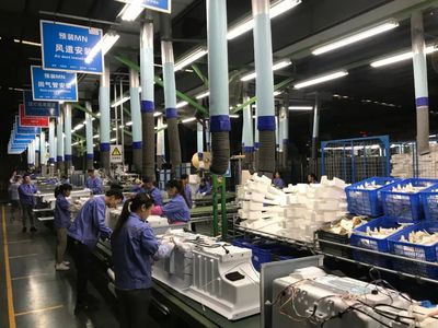 湖北美的:全員上崗,5條生產(chǎn)線滿負(fù)荷運轉(zhuǎn)