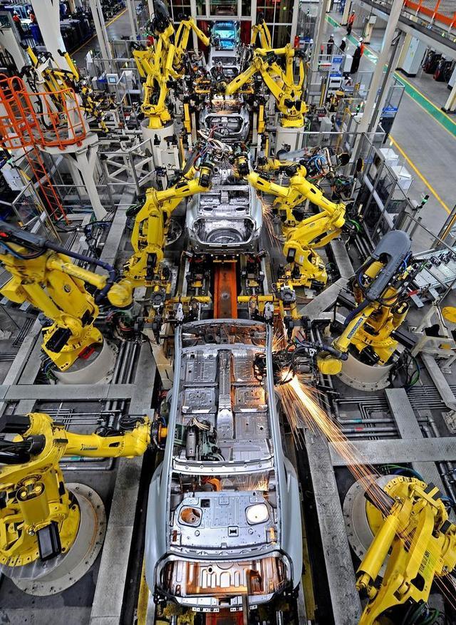 單月整車(chē)產(chǎn)量連續(xù)3個(gè)月正增長(zhǎng) 寧波汽車(chē)制造業(yè)補(bǔ)鏈強(qiáng)鏈韌勁足